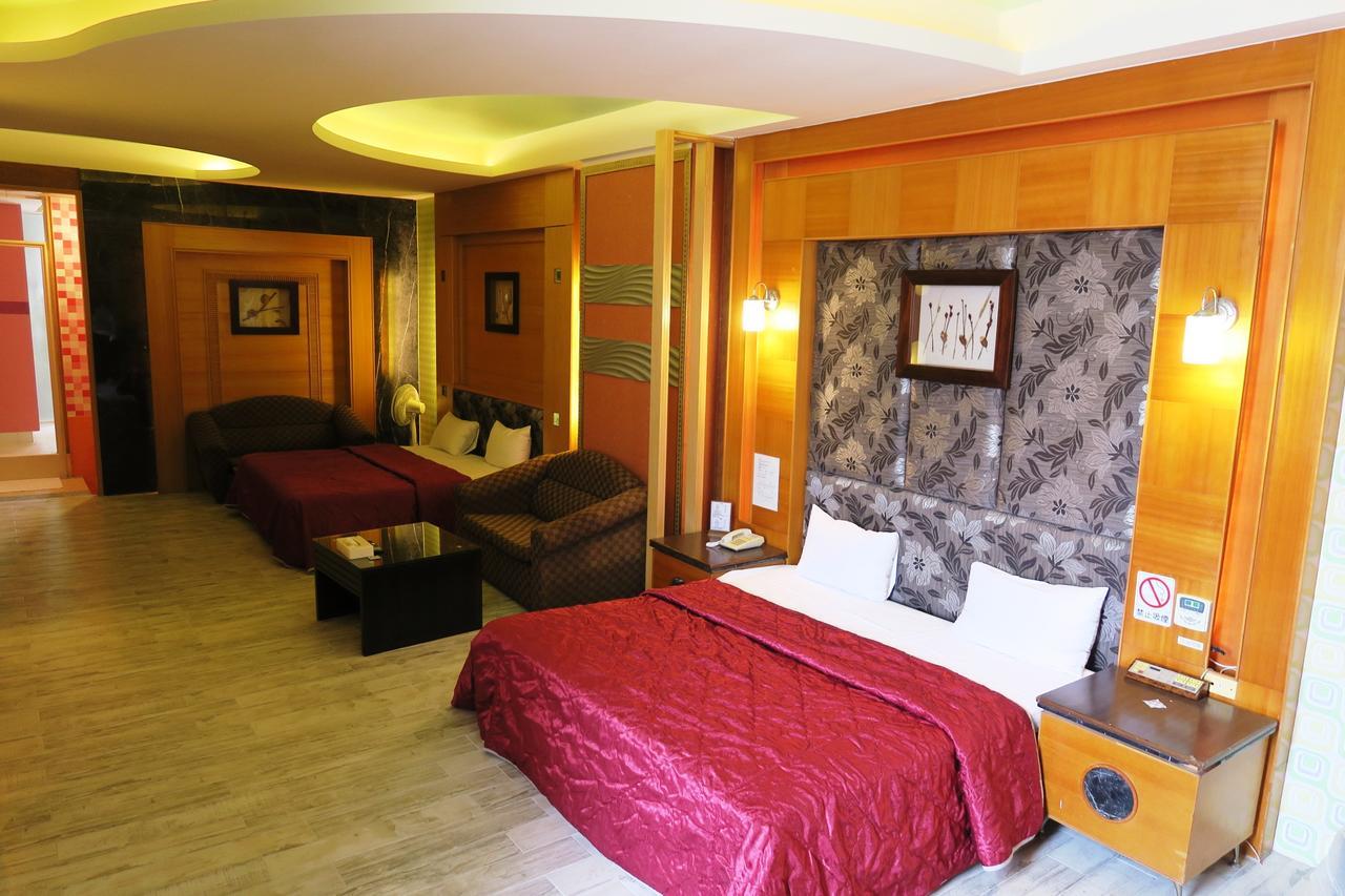 富晴汽車旅館fu Ching Motel Changhua Eksteriør billede